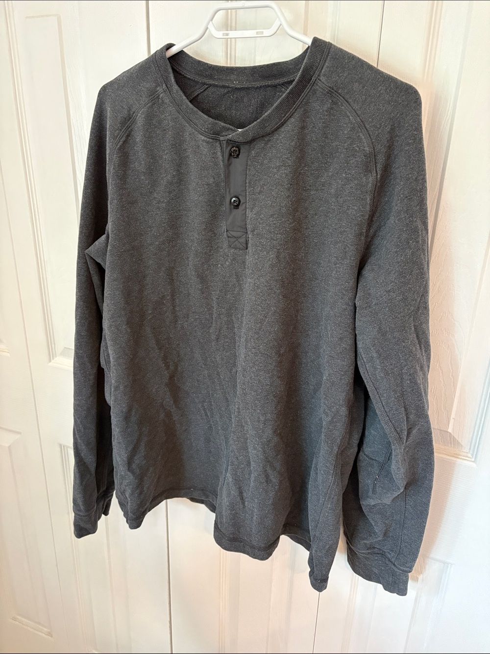 lululemon athletica Men's Long-Sleeve Henley in Charcoal